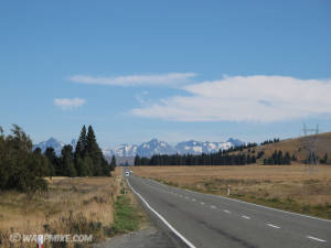 Road towards Aoraki